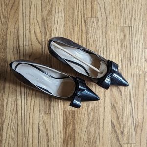 New Ashley Brooke Black Pumps with bow 8.5 M